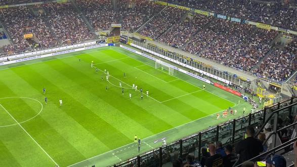 连续十场客 连续十场客