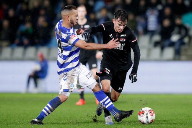 上具备了先 上具备了先